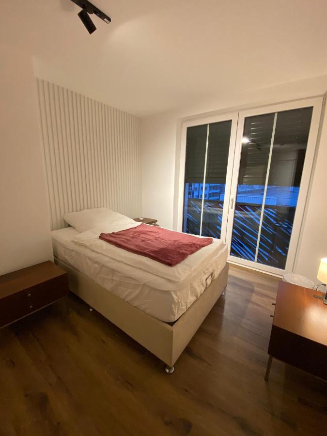 Penthouse In *